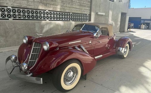 1976 Auburn Boattail Speedster Replica in Glendale, United States 1