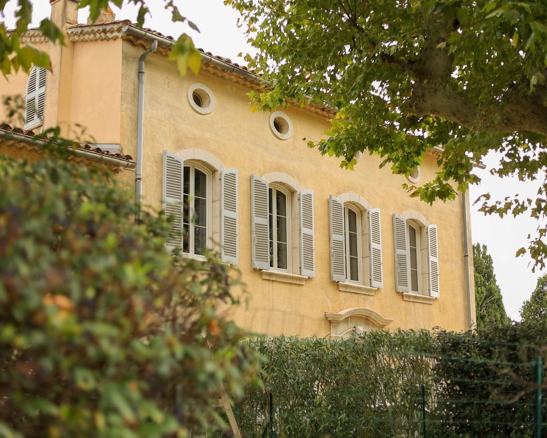 Cuers, Provence-Alpes-Côte d'Azur, France 2 - 16478705