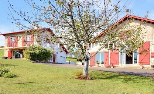 Villa in Bidache, Nouvelle-Aquitaine, France 1