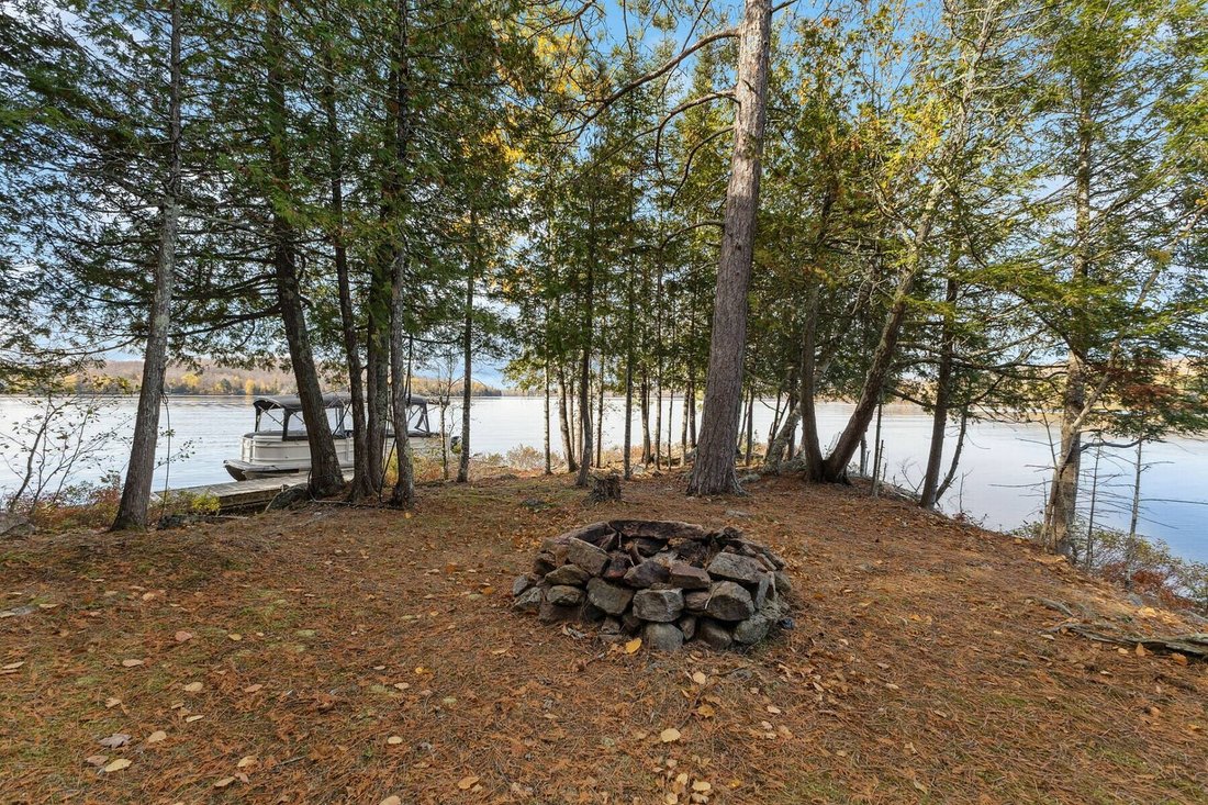 Land in Lac-des-Écorces, Quebec, Canada 4 - 16477967