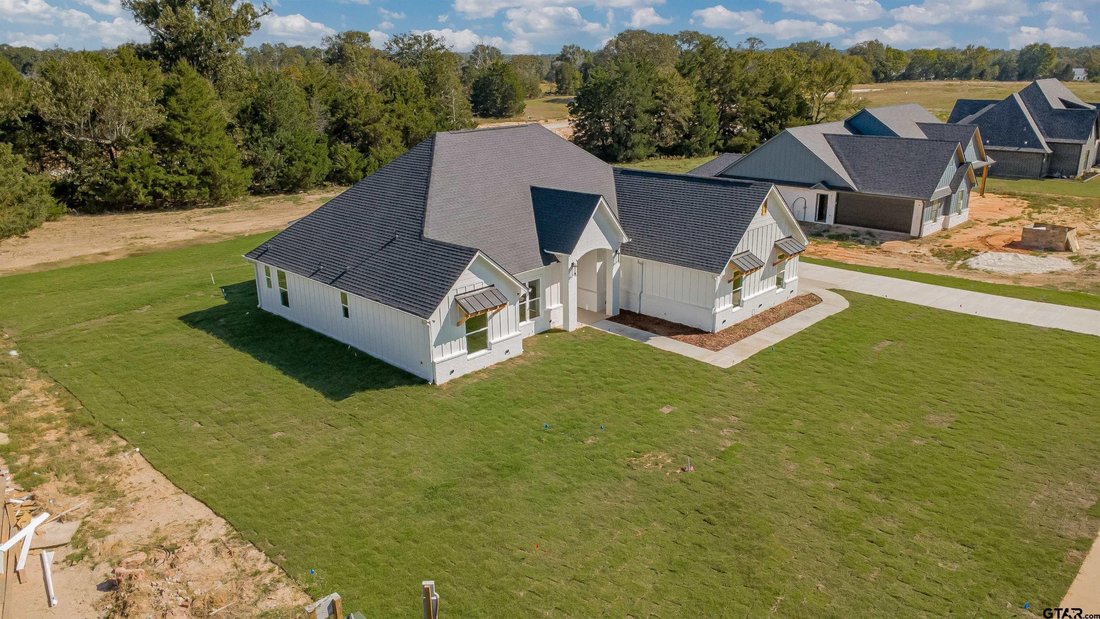 House in Tyler, Texas, United States 2 - 16477747