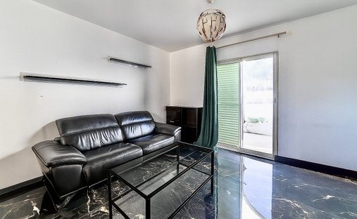 Castle for Sale in Villeneuve-lès-Maguelone, Occitanie, France