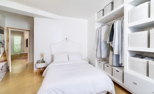 Castle for Sale in Villeneuve-lès-Maguelone, Occitanie, France