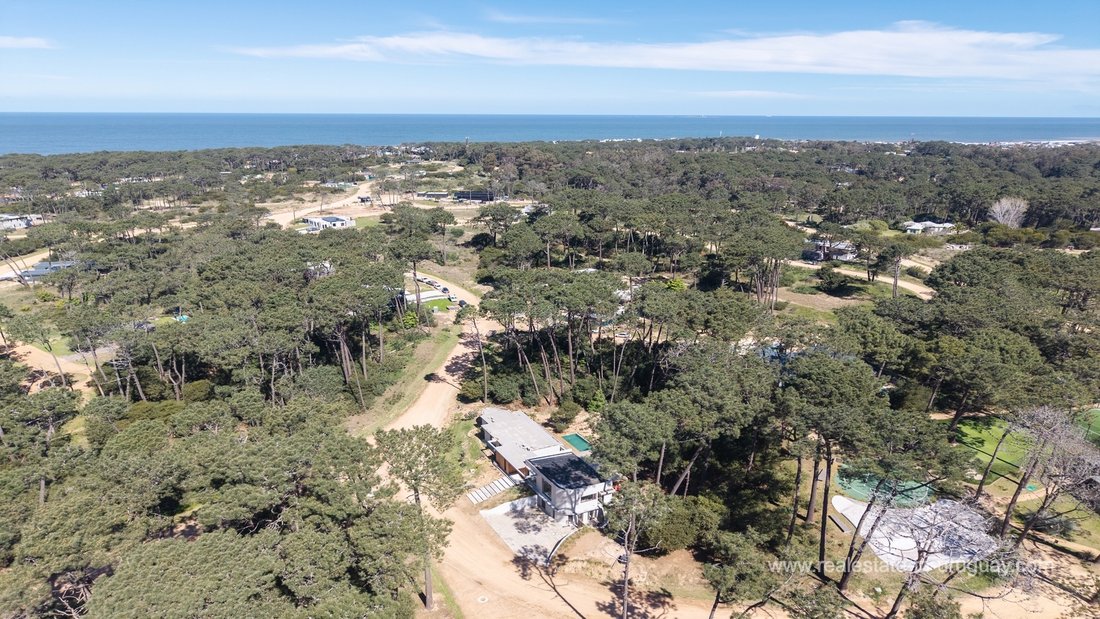 House in Laguna Blanca, Maldonado Department, Uruguay 1 - 16478878