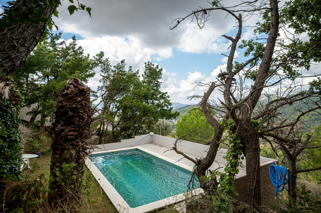 Finca in Esplugues de Llobregat, Catalonia, Spain 3 - 16478910
