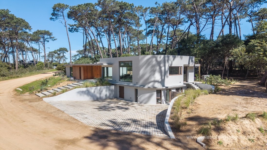 House in Laguna Blanca, Maldonado Department, Uruguay 2 - 16478878