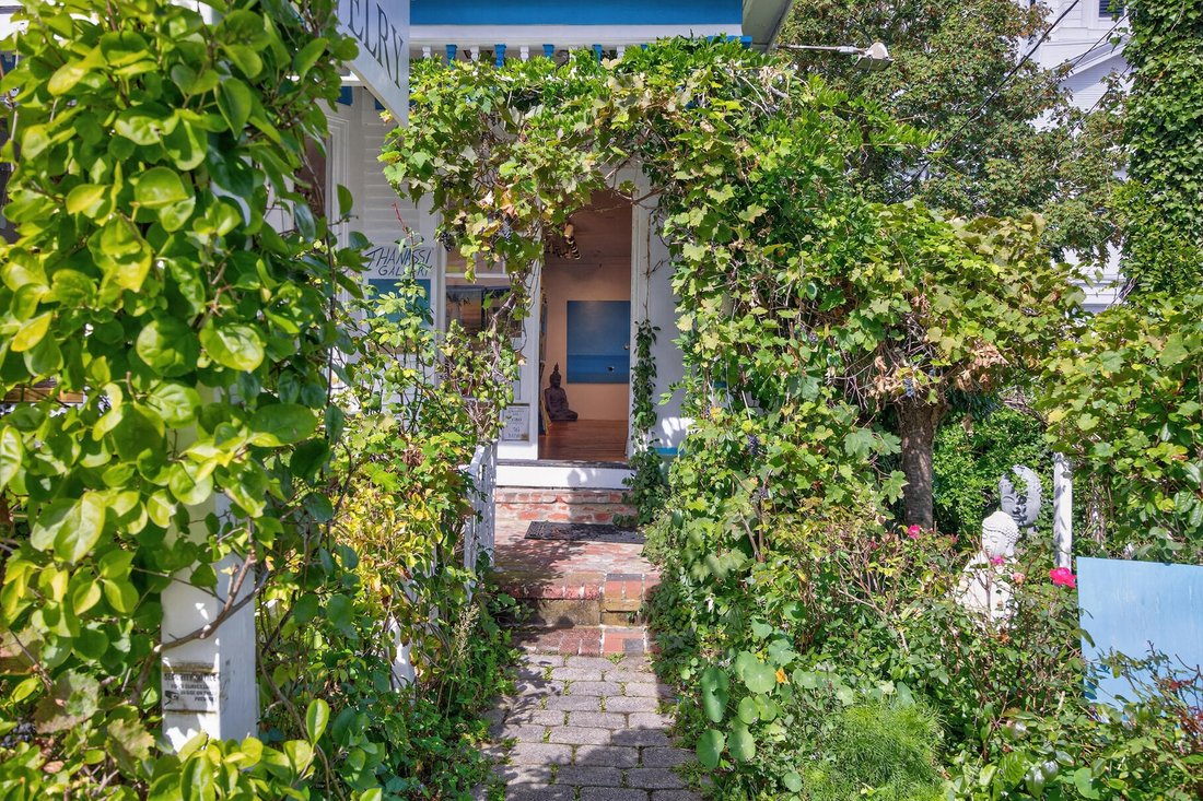 House in Provincetown, Massachusetts, United States 5 - 16480734