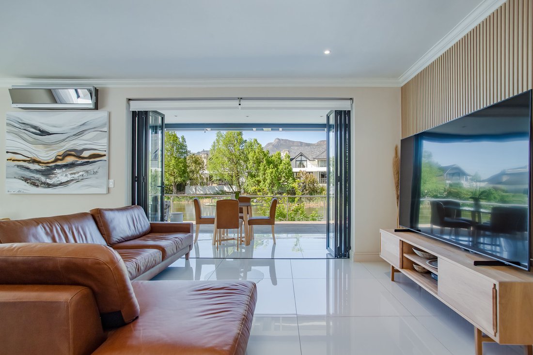 House in Paarl, Groenvlei, Western Cape 5 - 16484365