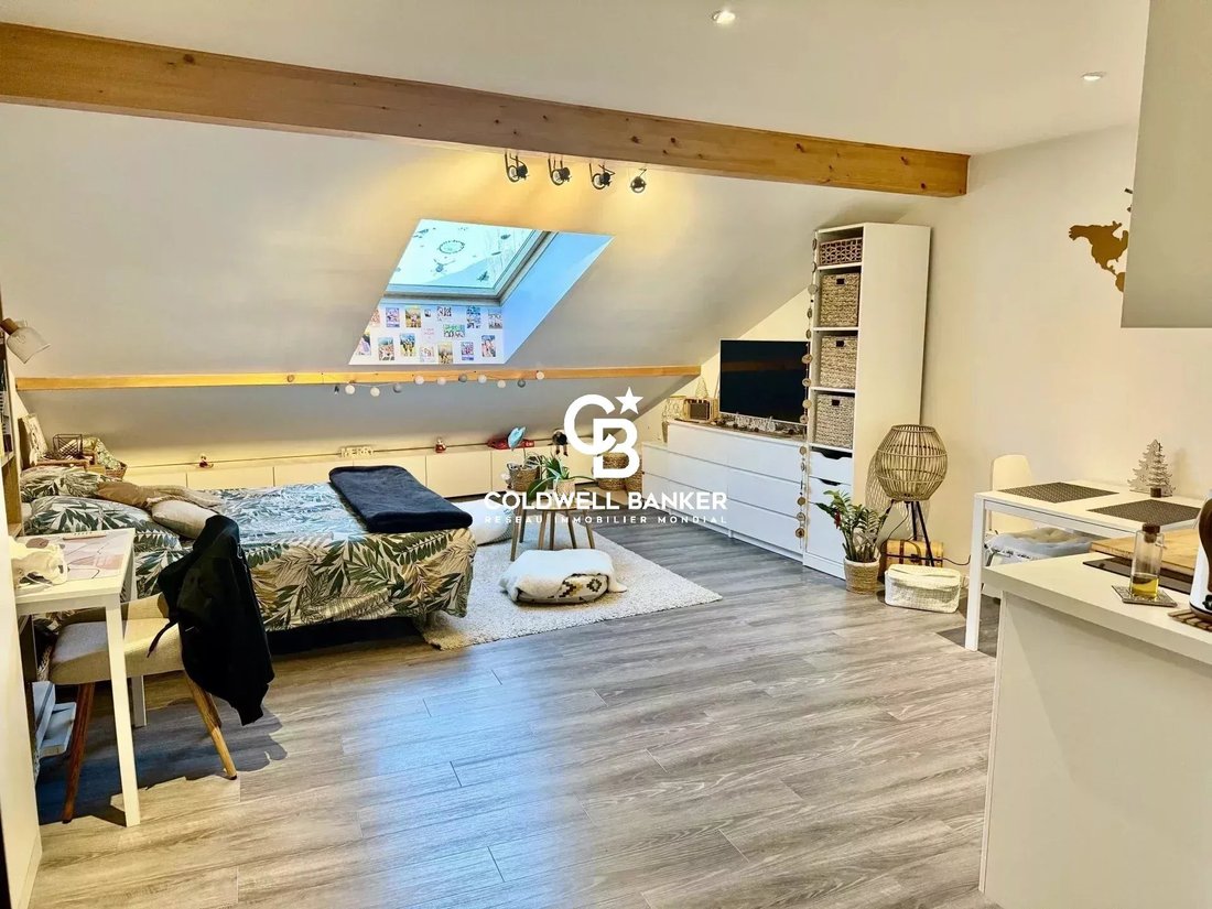 Centre, Gaillard, France 2 - 15764586