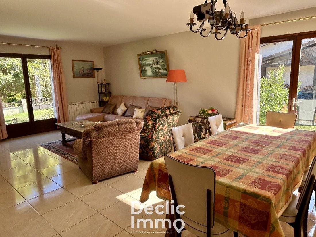 House in Carignan-de-Bordeaux, Nouvelle-Aquitaine, France 5 - 16483756