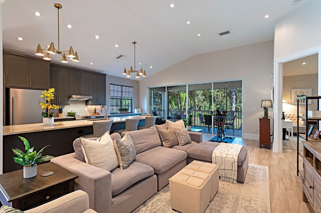 Condo in Naples, Florida, United States 4 - 16483465