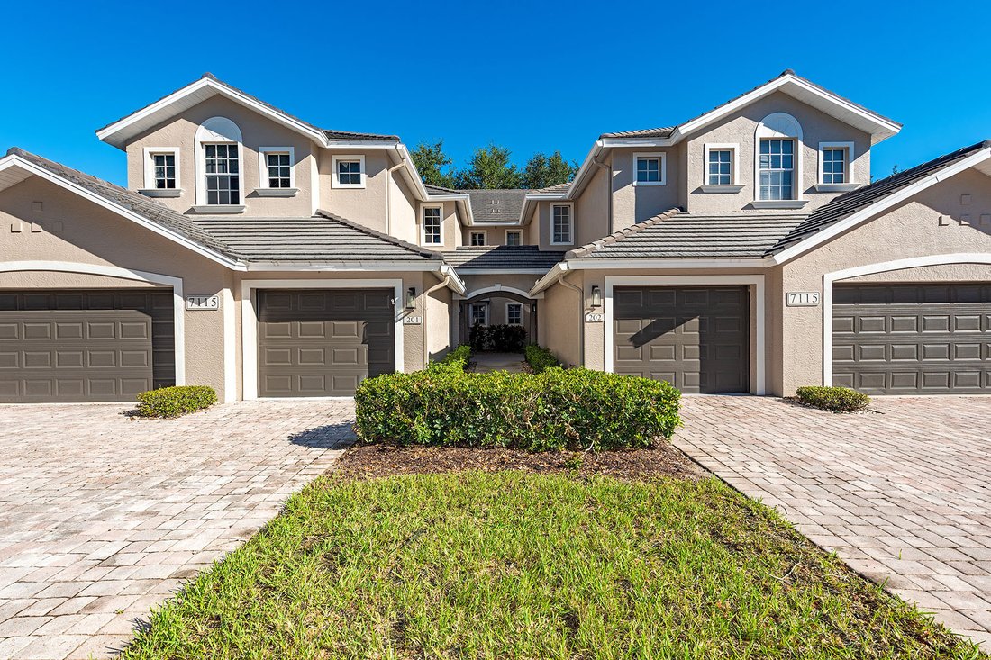Condo in Naples, Florida, United States 1 - 16483465