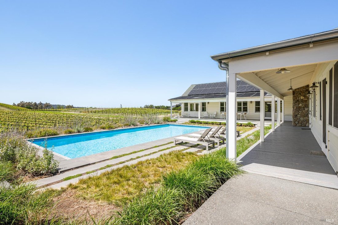 House in Santa Rosa, California, United States 1 - 16480727
