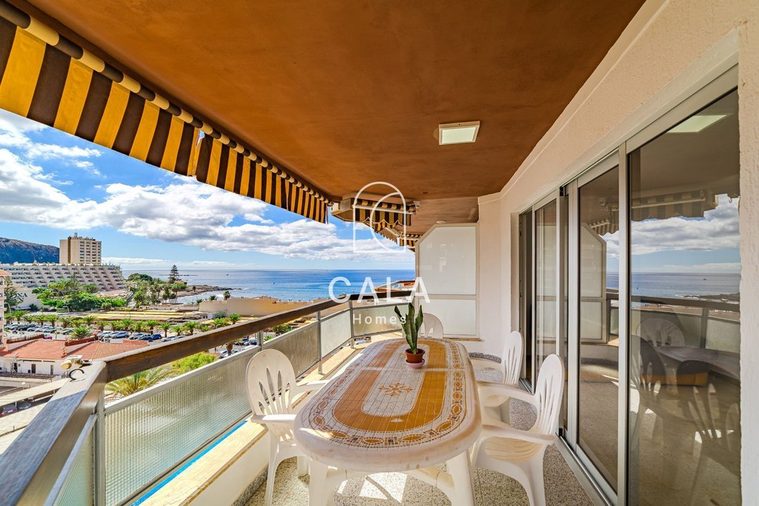 Apartment in Los Cristianos, Canary Islands, Spain 3 - 16358280