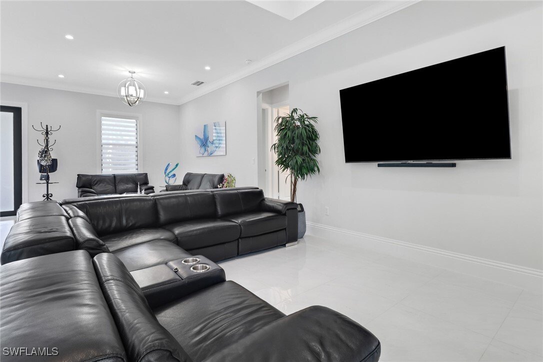 House in Naples, Florida, United States 4 - 16480314