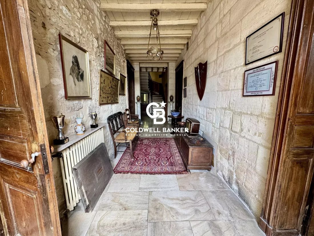 Castle in La Terrasse, Saint-Loubes, France 4 - 15959547