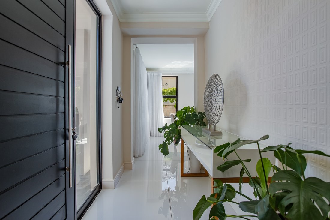 House in Paarl, Groenvlei, Western Cape 4 - 16484365