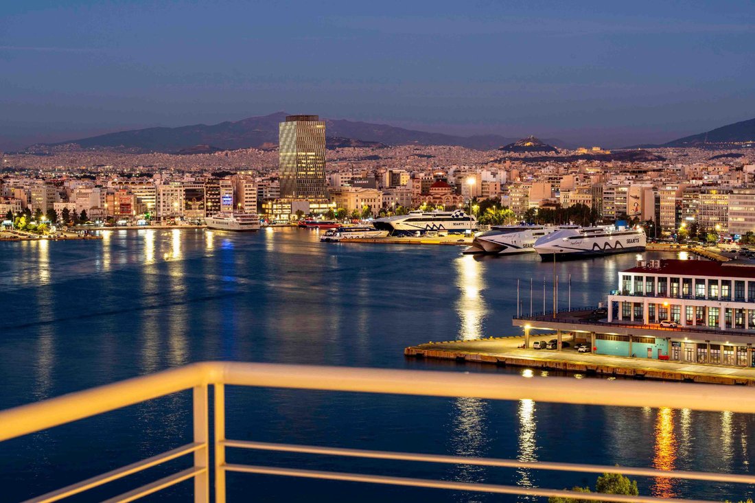 Apartment in 1st District of Piraeus, Piraeus, Greece 4 - 15998983