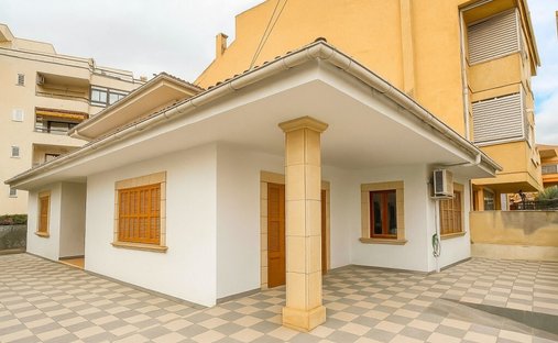 Villa à Alcúdia, Îles Baléares, Espagne 1