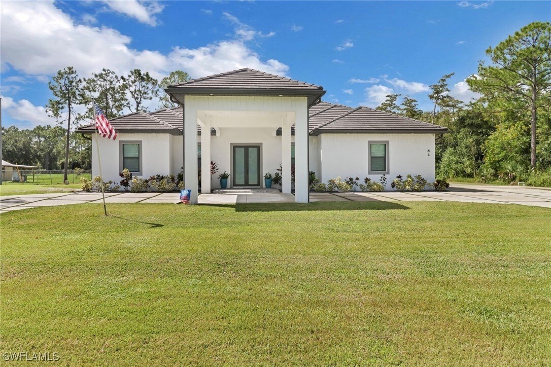 House in Naples, Florida, United States 1 - 16480314