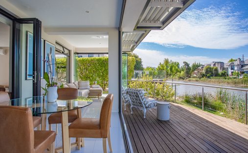 House in Paarl, Western Cape, South Africa 1