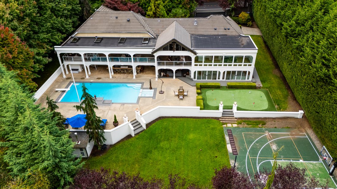 House in Bellevue, Washington, United States 2 - 16481535