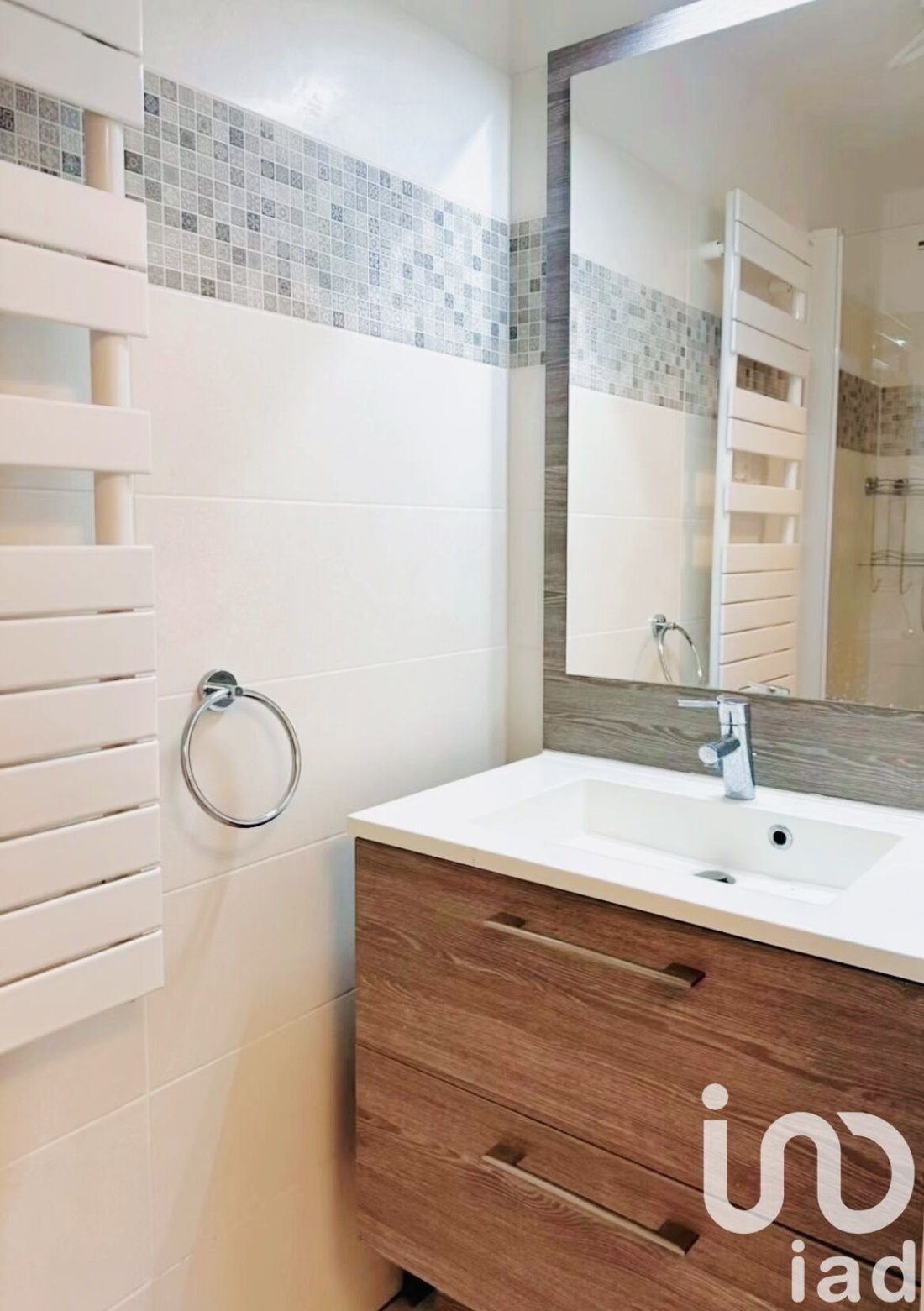Apartment in Cité Jardins, Suresnes, France 4 - 16211129