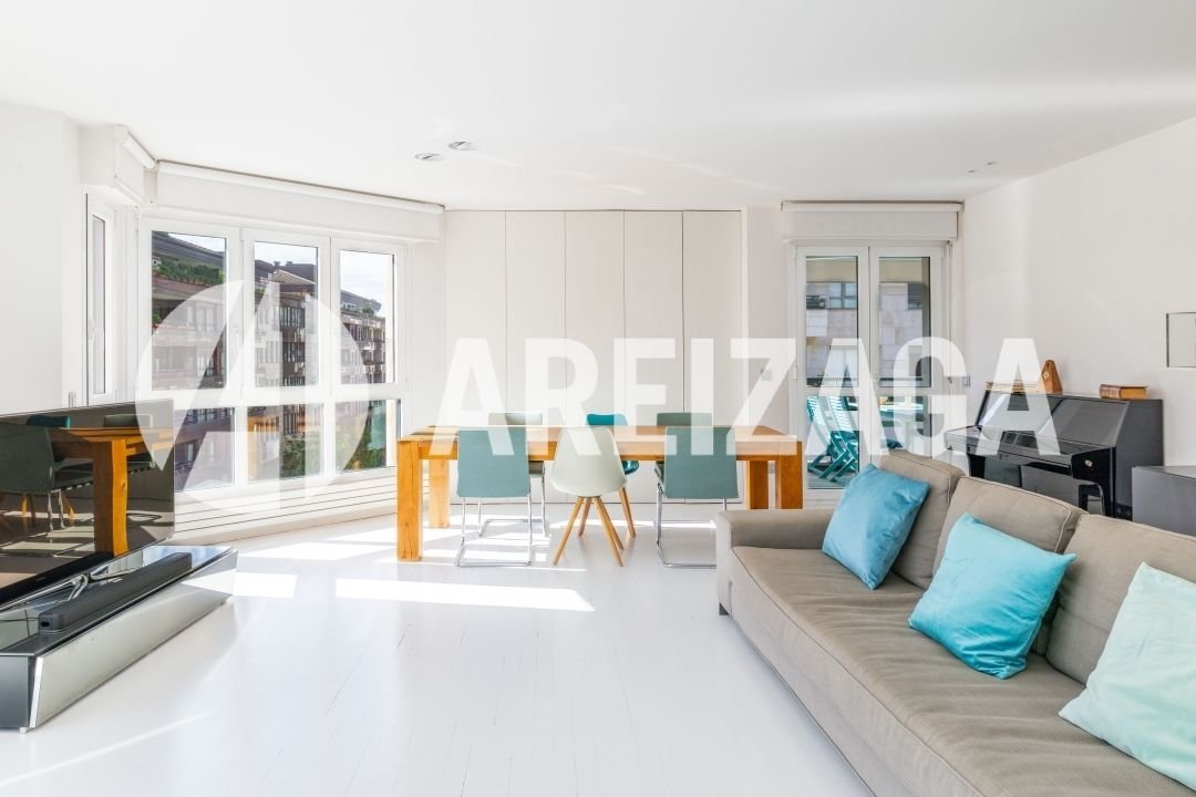 Apartment in Mendebaldea, Donostia-San Sebastian, Spain 5 - 16483524