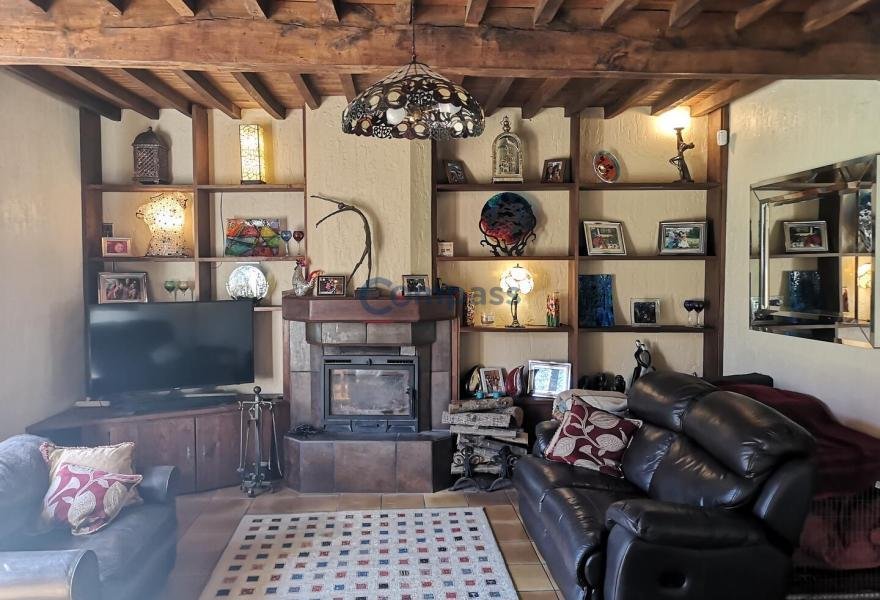 Estate in Vic-en-Bigorre, Occitania, France 3 - 16479641