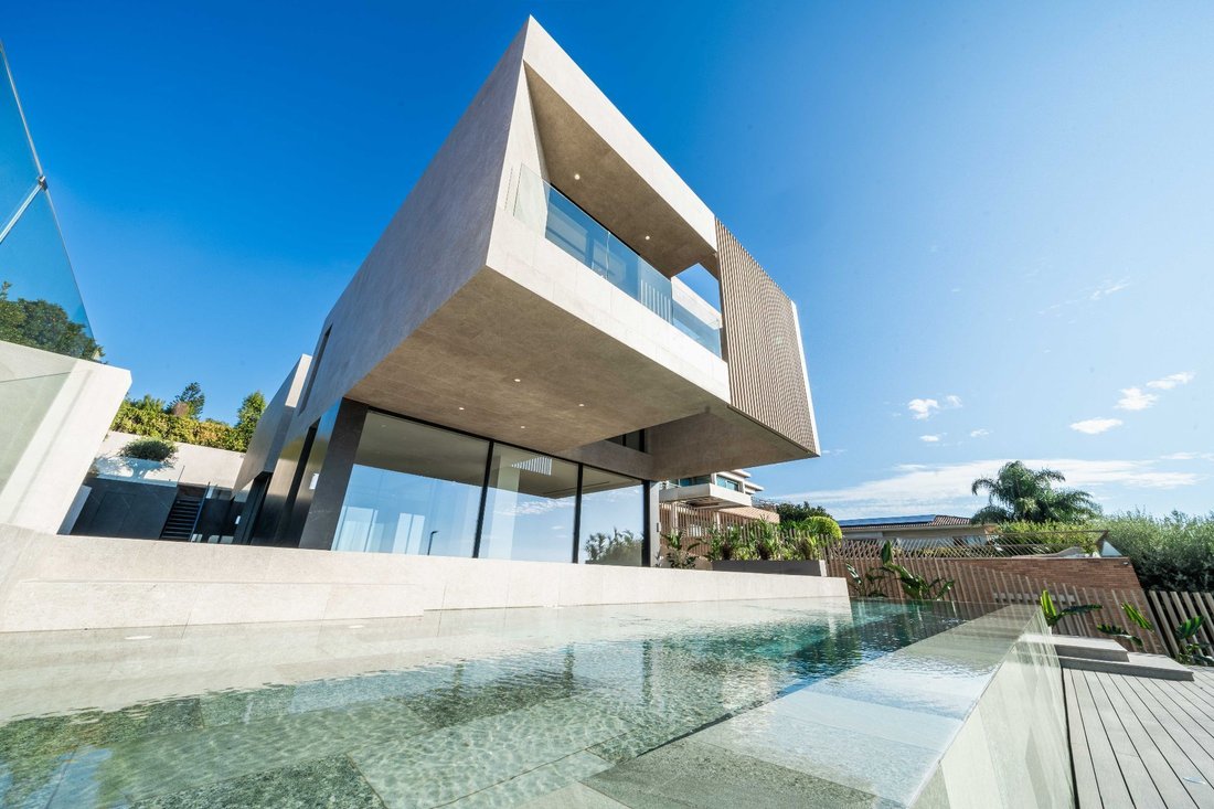 Villa in Teia, Catalonia, Spain 2 - 16481803