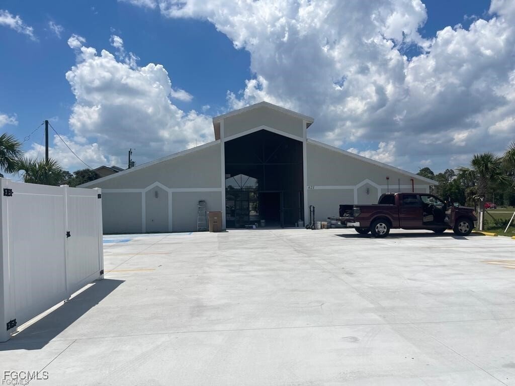 Apartment in Lehigh Acres, Florida, United States 3 - 16477497