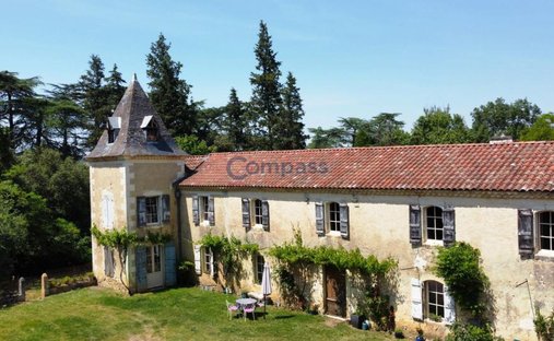 Château Vic Fezensac 503.14 Sqm 9 Rooms