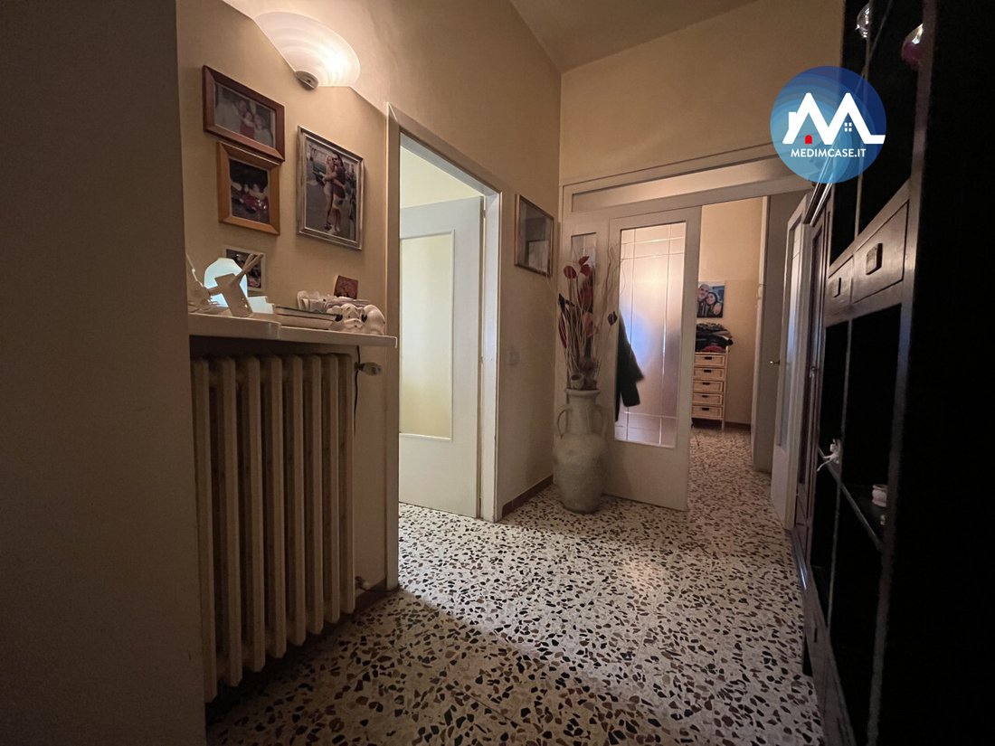 Estate in Pesaro, Marche, Italy 4 - 16483006