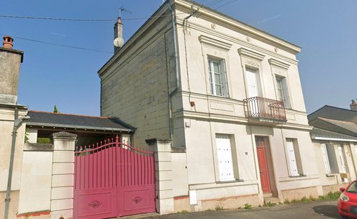 Castle for Sale in Saumur, Pays de la Loire, France