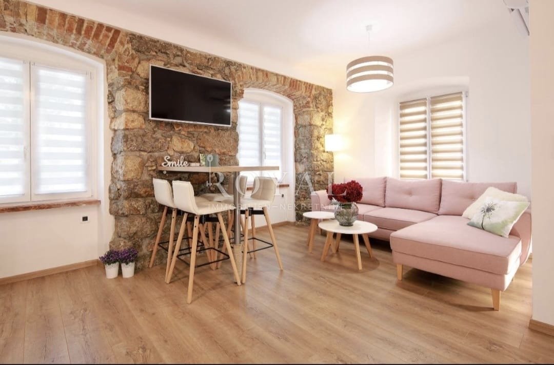 Apartment in Mjesni odbor Luka, Grad Rijeka, Primorje-Gorski Kotar County 1 - 16482348