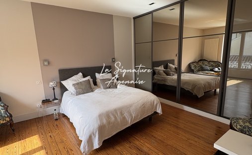 Agen Charming Estate With Manor House, Caretaker's House, Barn For Events, River, Lake 19 Hectares