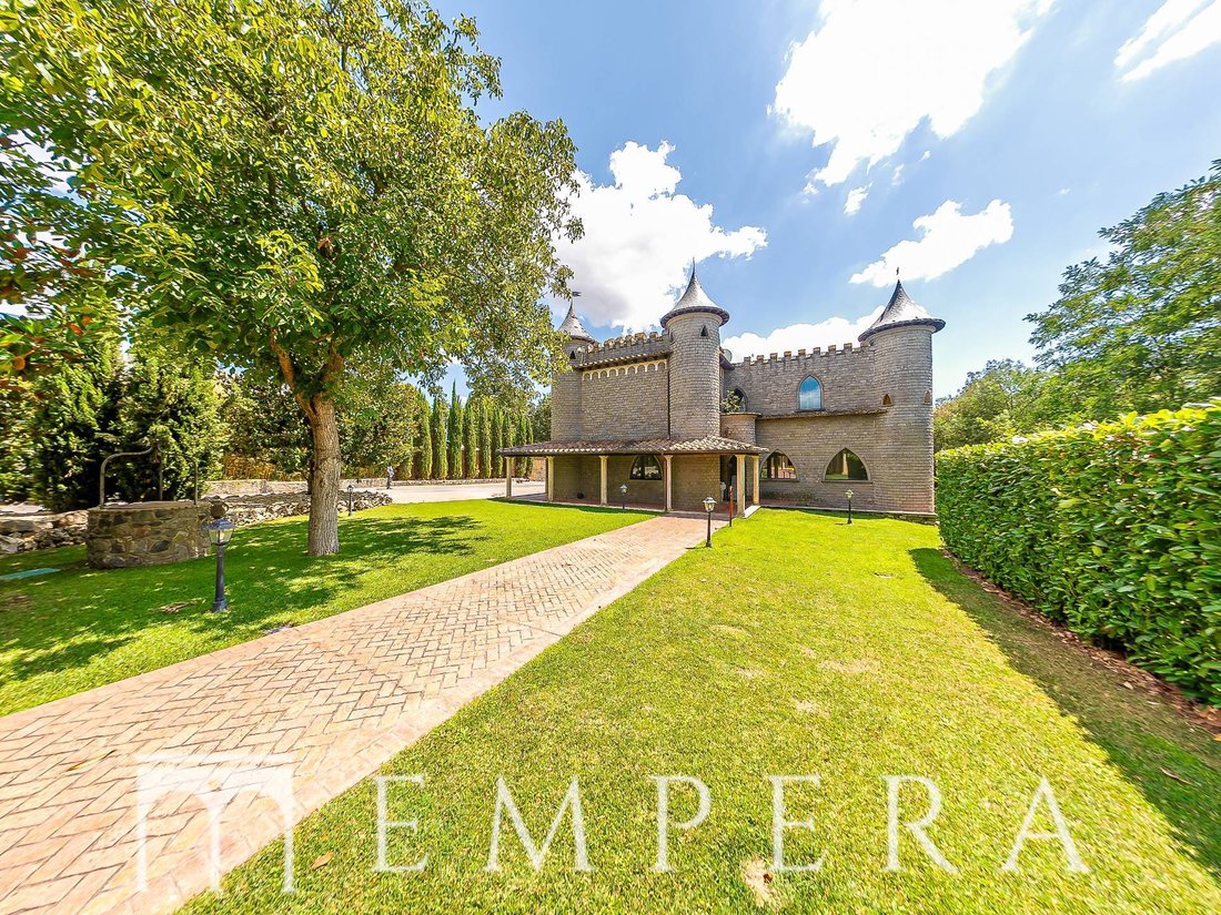 Villa in Nepi, Lazio, Italy 3 - 16482657