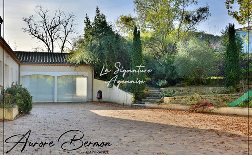 Agen Charming Estate With Manor House, Caretaker's House, Barn For Events, River, Lake 19 Hectares