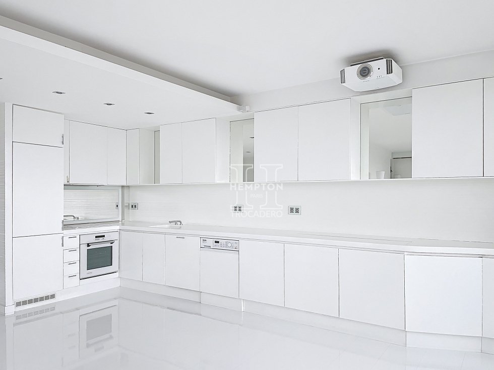 Apartment in Bois de Boulogne, Paris 16e Arrondissement, Paris 4 - 16481845