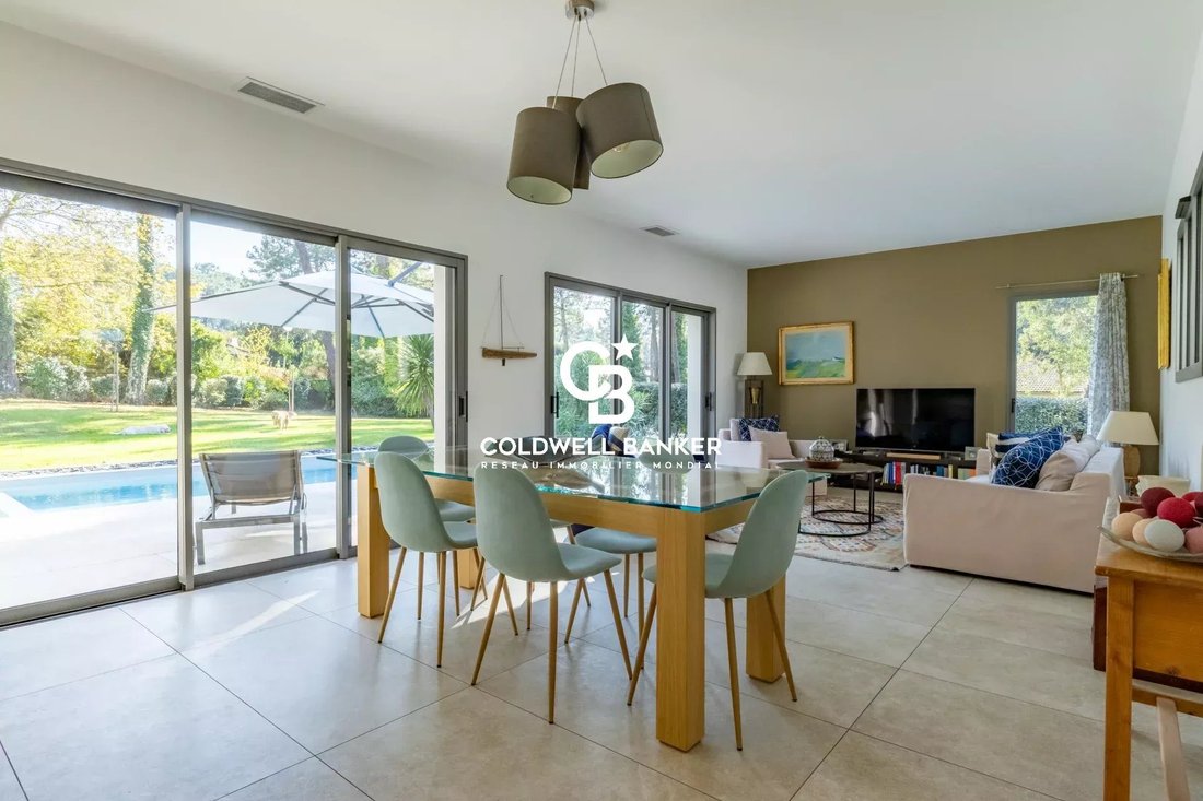 Villa in Soorts-Hossegor, Nouvelle-Aquitaine, France 5 - 16479076