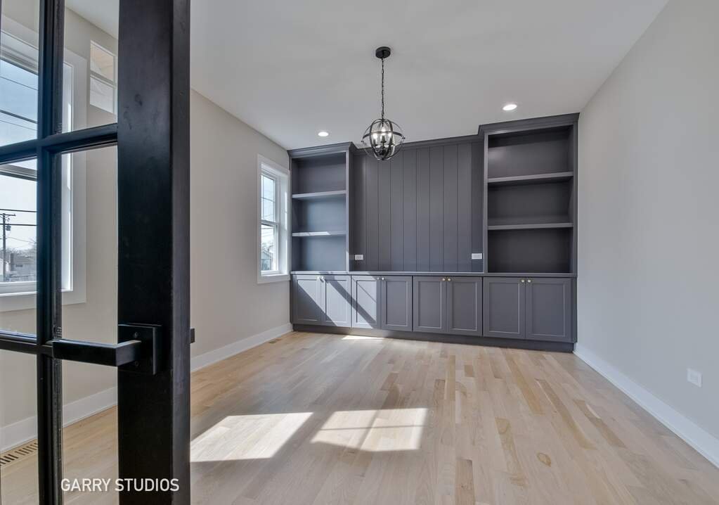 House in Elmhurst, Illinois, United States 4 - 16483046