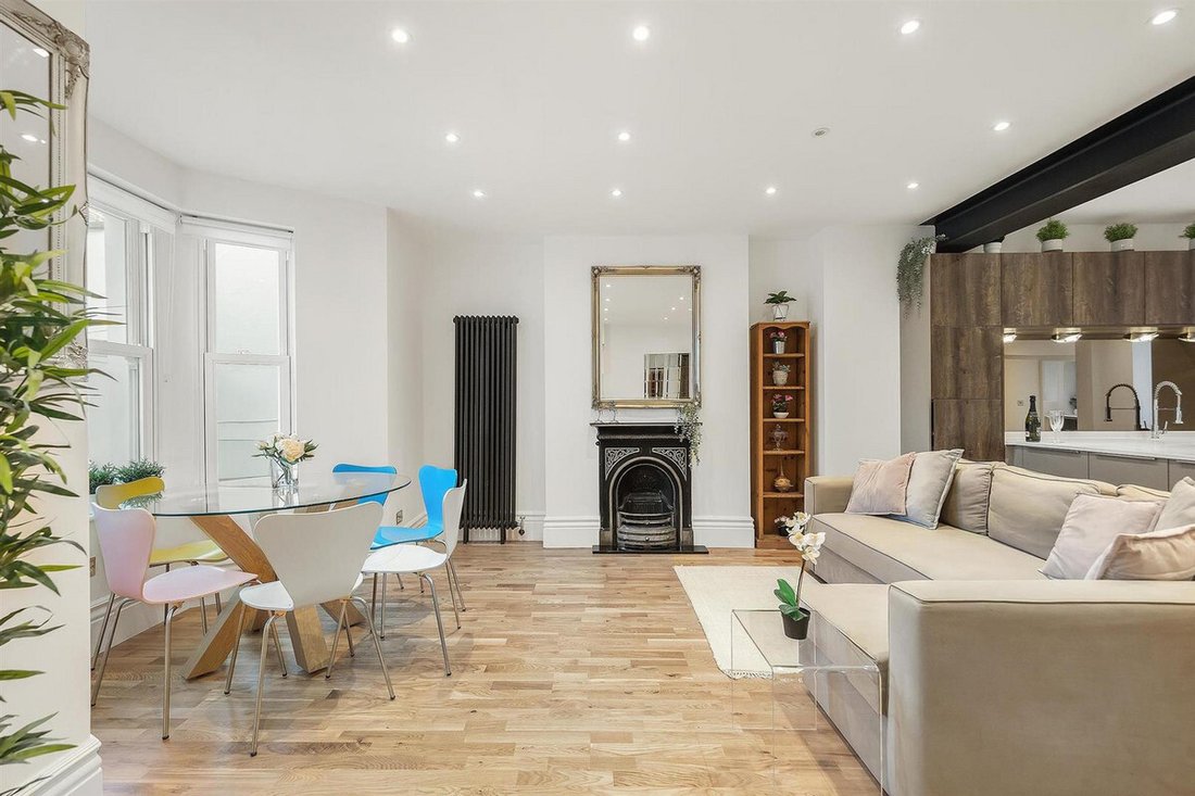 House in Shepherds Bush, Hammersmith and Fulham, England 3 - 16482151