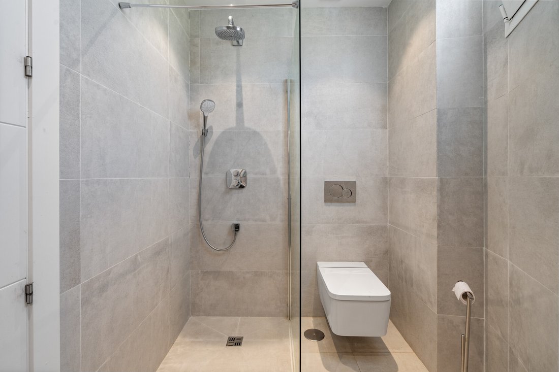 Villa in Elviria-Cabopino, Marbella, Spain 4 - 16481793