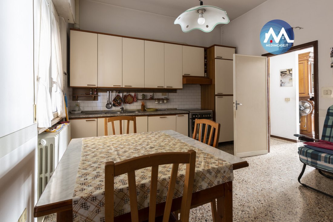 Estate in Pesaro, Marche, Italy 5 - 16482993