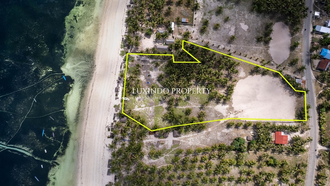 Land in Rote Barat, East Nusa Tenggara, Indonesia 4 - 16483212