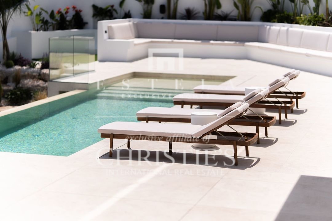 Villa in Roca Llisa, Santa Eularia des Riu, Balearic Islands 4 - 16482056