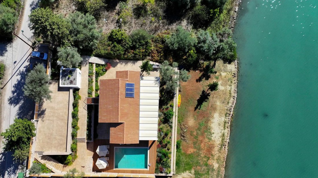 Villa in Bluxou, Ellomenos, Greece 2 - 16480976
