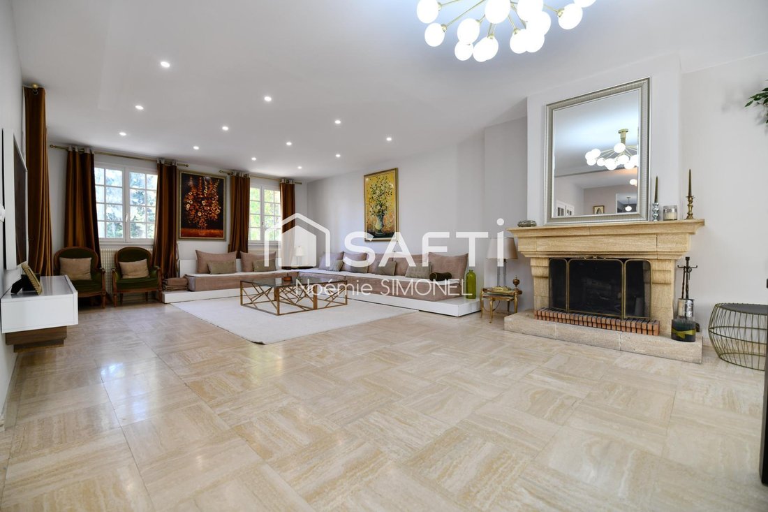 Casa en Croix-Blanche-Cardinal-Bel Abord, Chilly-Mazarin, Francia 5 - 16481196