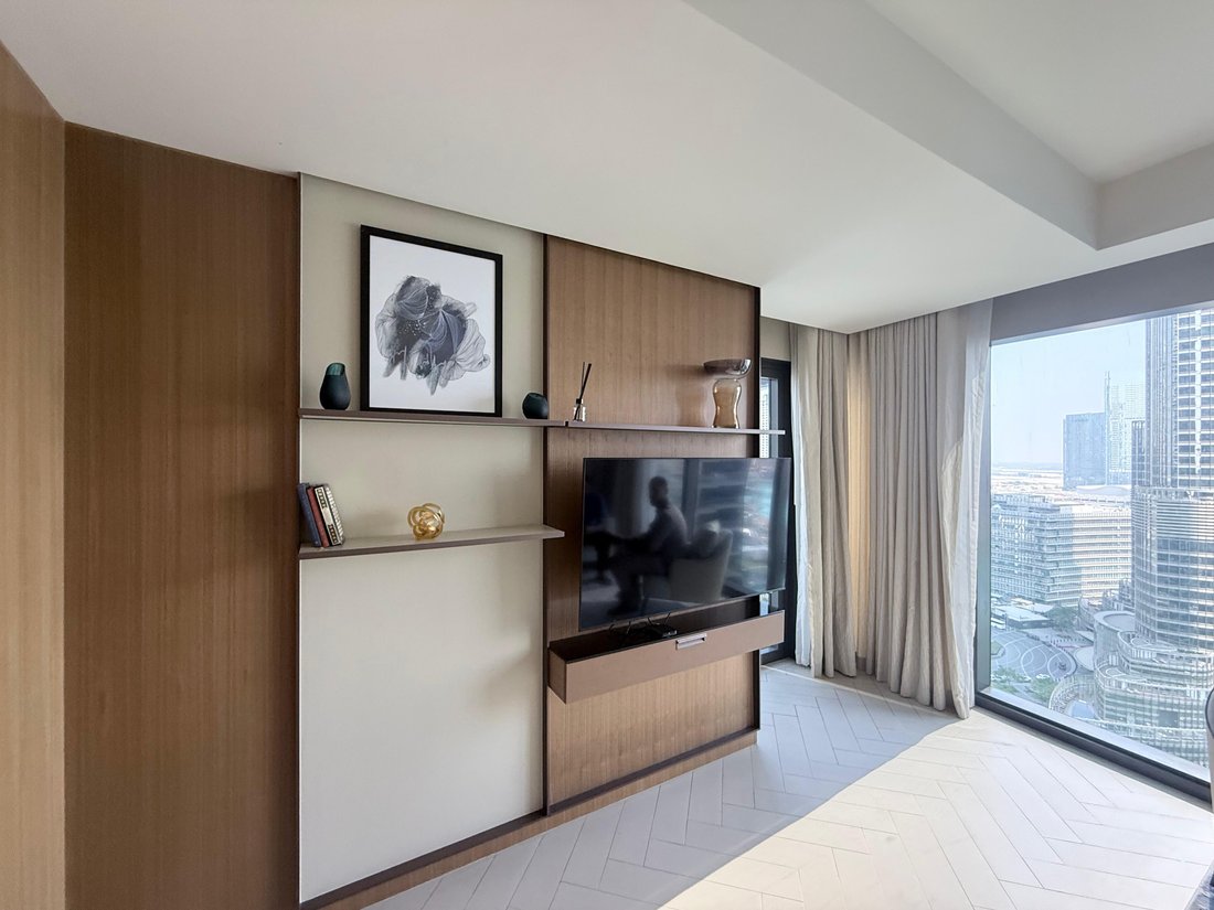 Apartment in Burj Khalifa Lake, Downtown Dubai, Dubai 2 - 16483498
