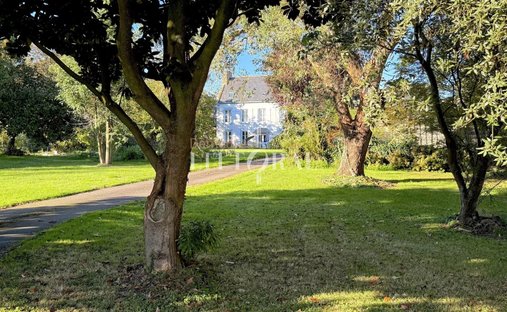 Estate in Ploermel, Brittany, France 1